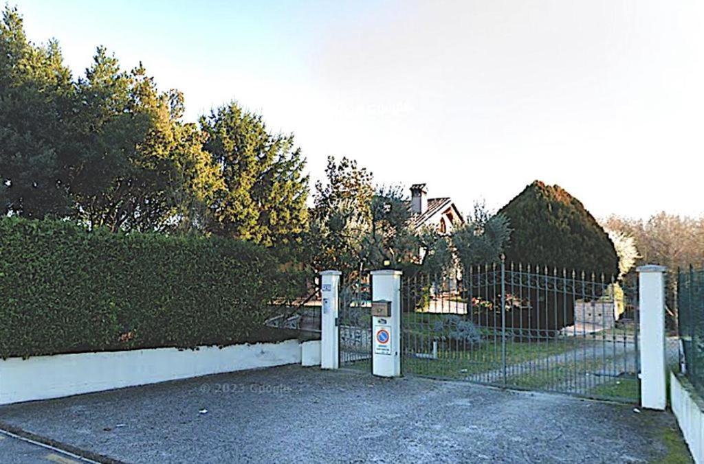 Green Woods Verona Exterior photo